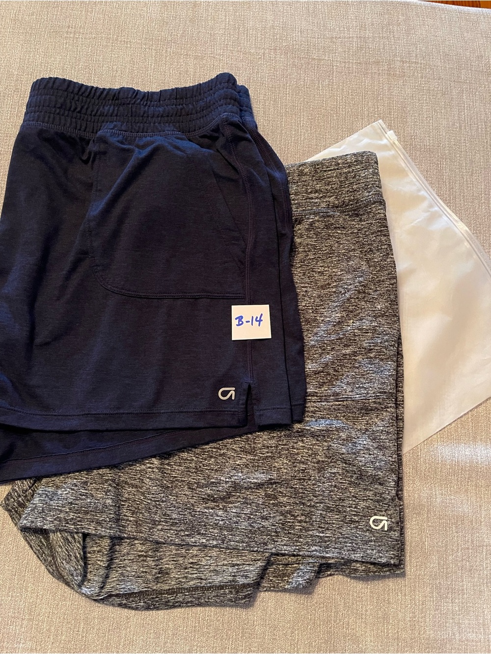 GAP Athletic Running Workout Shorts - Navy and Heather Gray - Picture 14 of 14